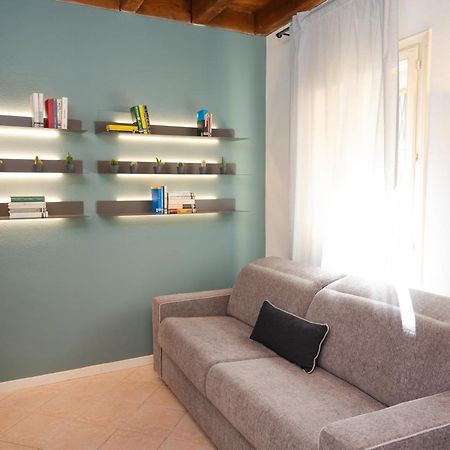 Appartamento La Piazzetta คาร์ปิ ภายนอก รูปภาพ